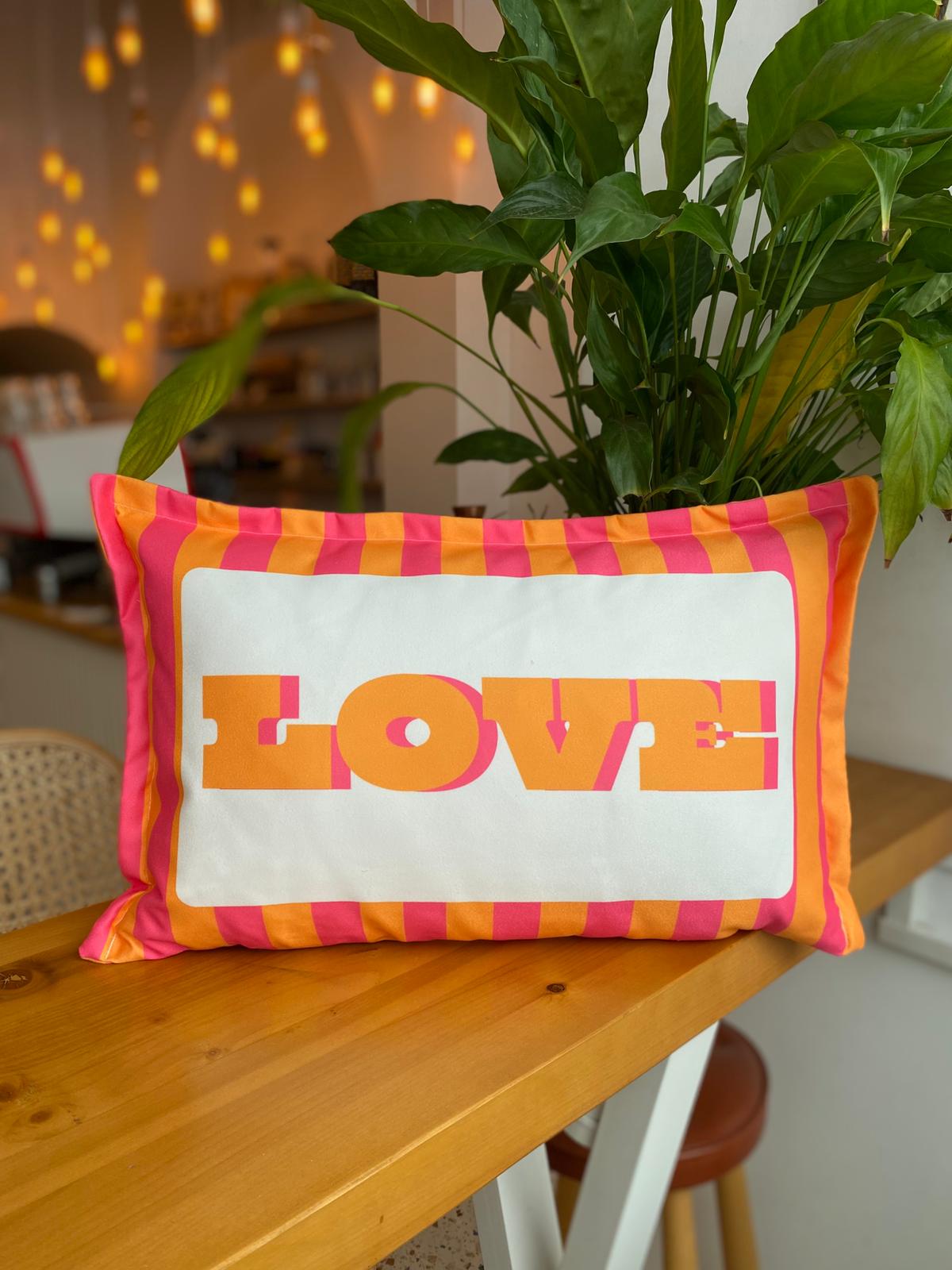 What Ever - Love Yazılı 2li Kırlent Kılıfı Seti - 30x50 cm