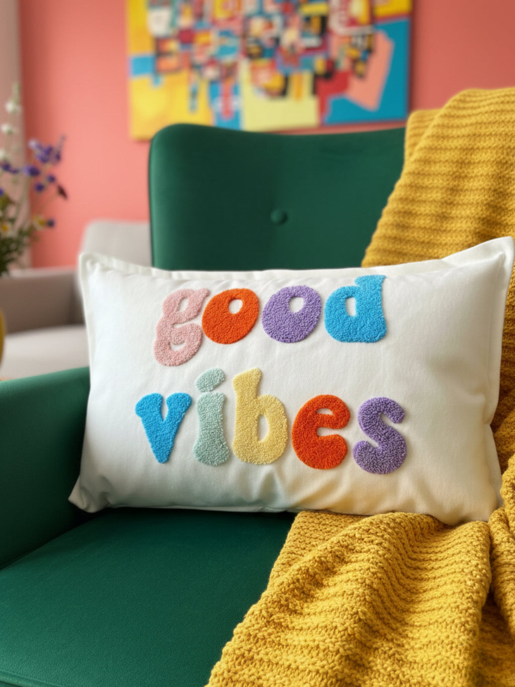 Good Vibes Punch Işlemeli Kırlent Kılıfı - 30x50 cm