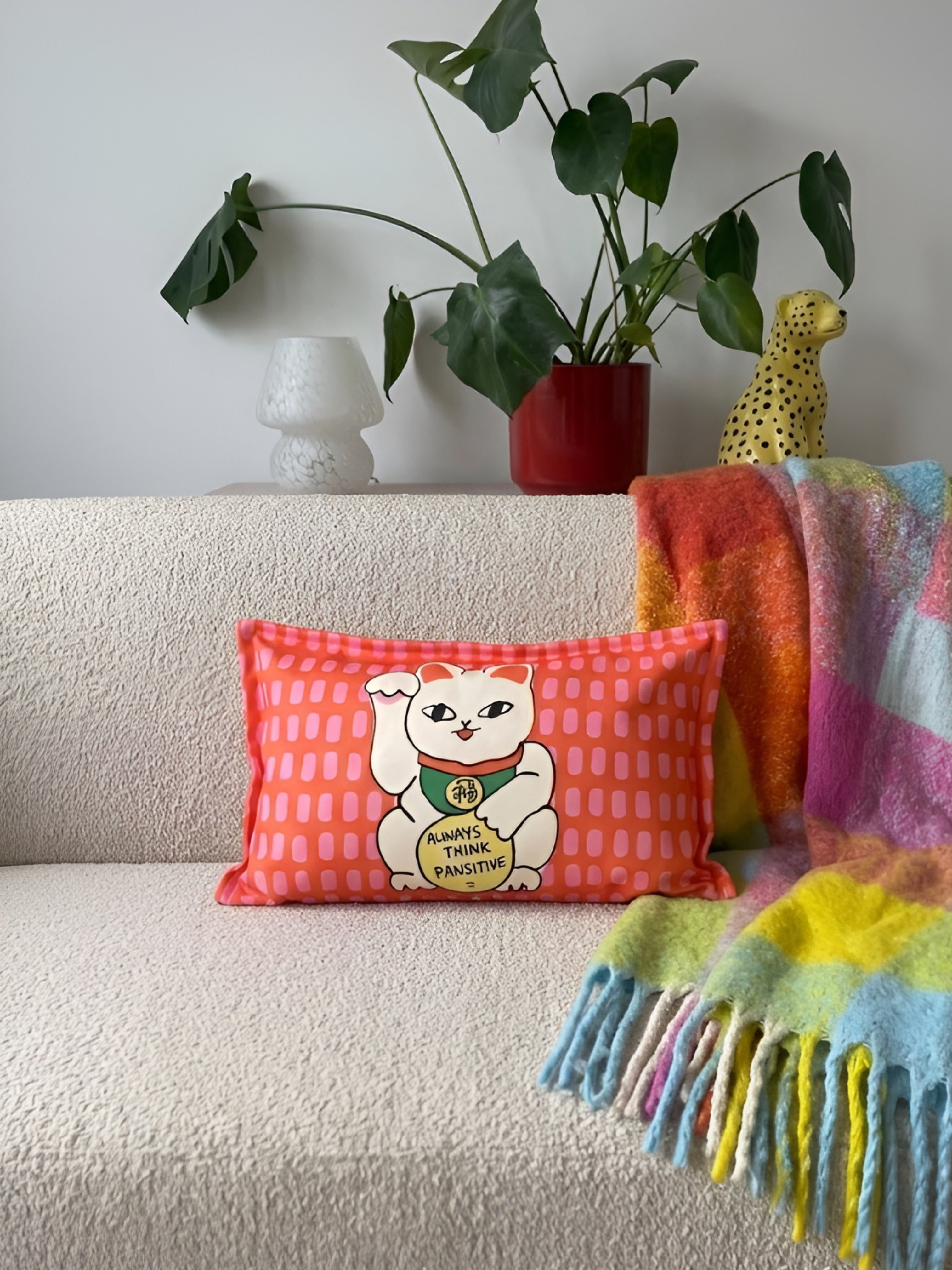 Kedi Figürlü Çift Taraflı Süet Kırlent Kılıfı - 30x50 cm