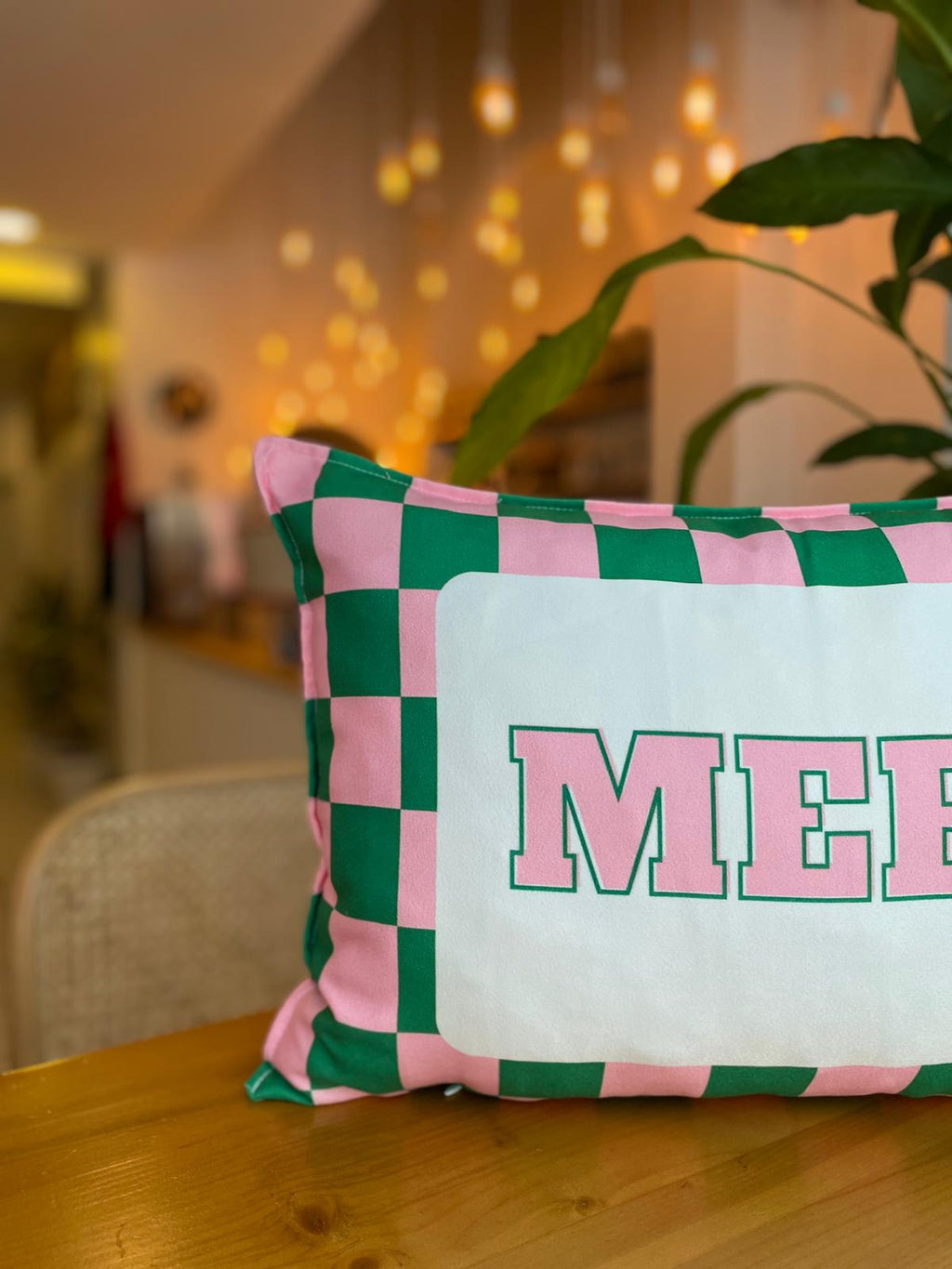Merci Yazılı Süet Kırlent Kılıfı - 30x50 cm
