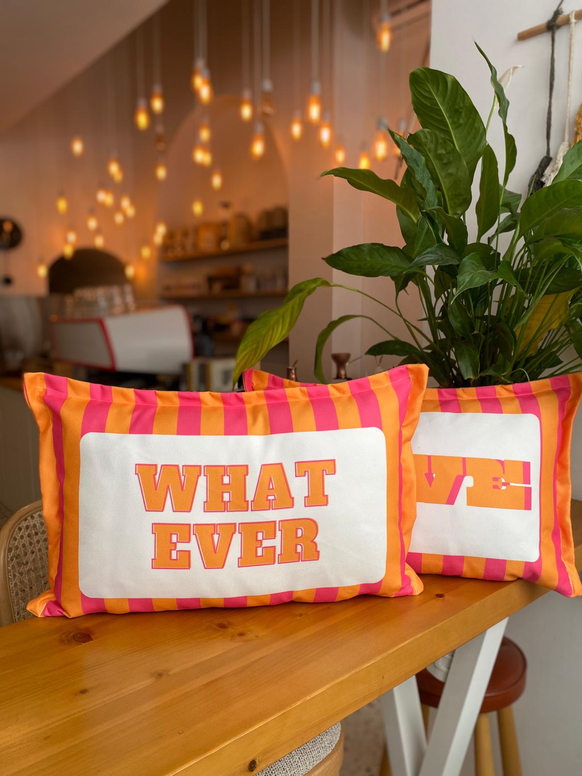 What Ever - Love Yazılı 2li Kırlent Kılıfı Seti - 30x50 cm