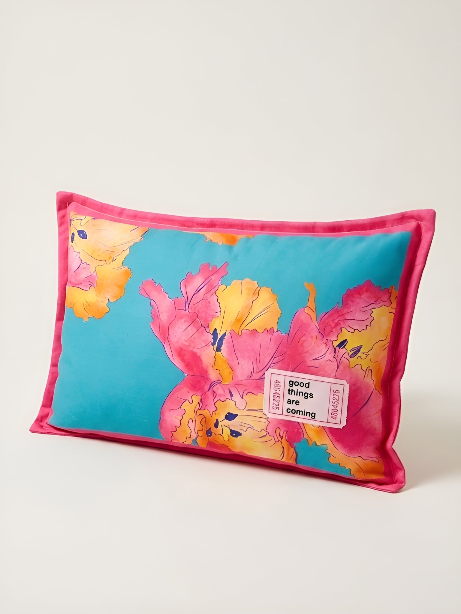 Pembe Çiçek Desenli Dekoratif Kırlent Kılıfı - 30x50 cm