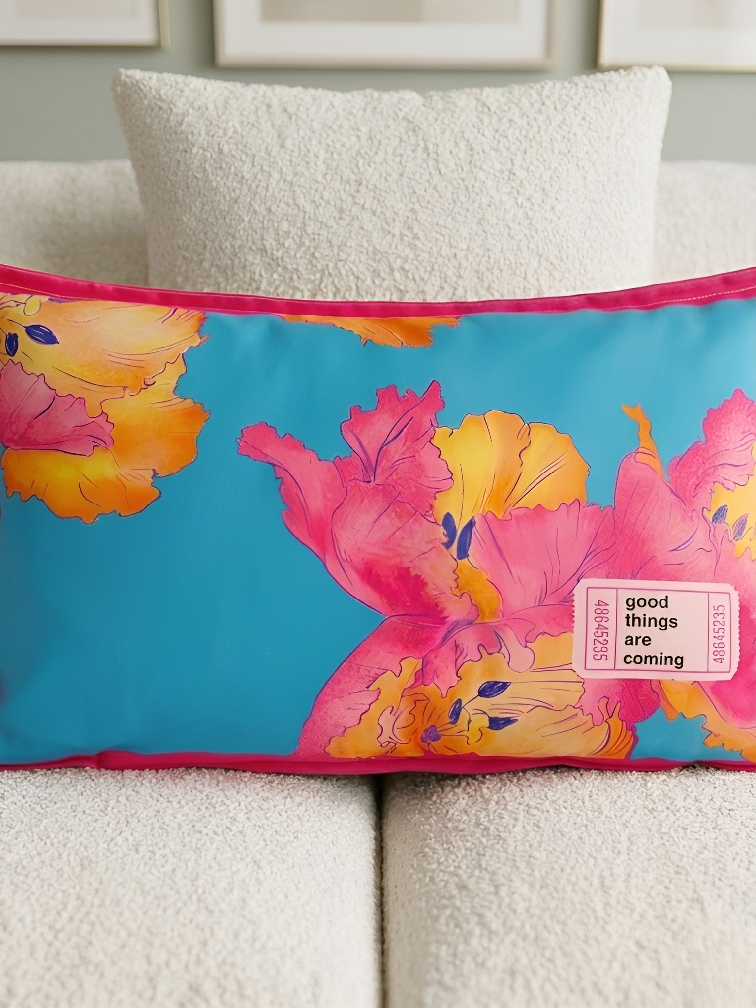 Pembe Çiçek Desenli Dekoratif Kırlent Kılıfı - 30x50 cm